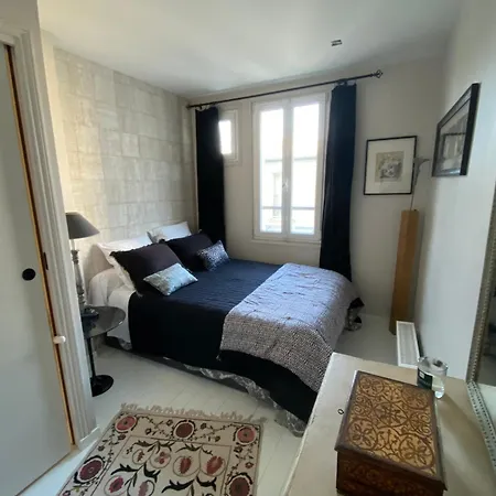 Apartment Montparnasse 15 *